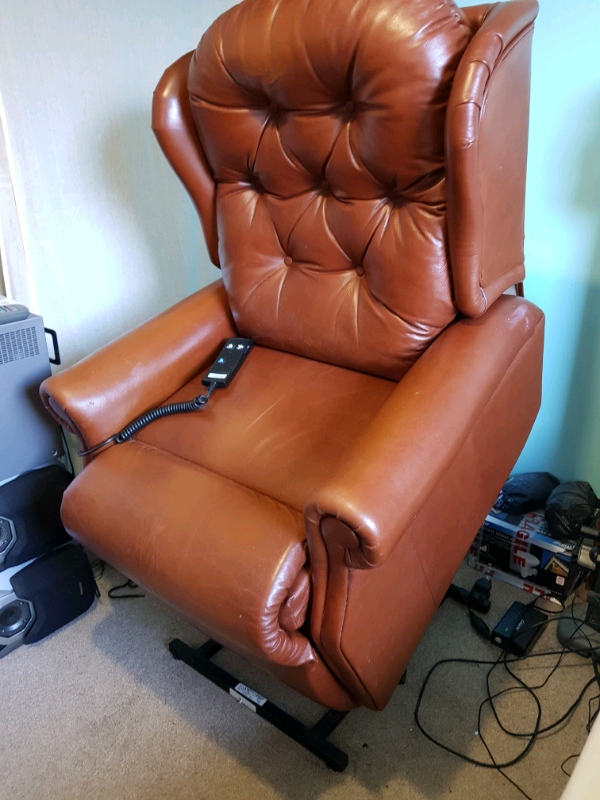 Celebrity riser recliner | in Dalry, North Ayrshire | Gumtree