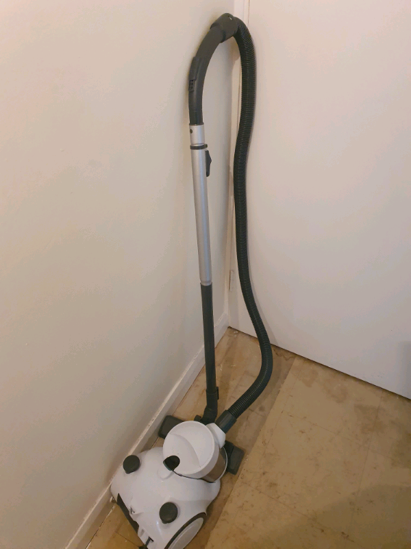 Hoover and kitchen appliances in RadcliffeonTrent, Nottinghamshire