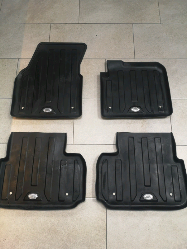 Genuine Landrover Discovery Sport rubber mats including boot mat. in Southampton, Hampshire