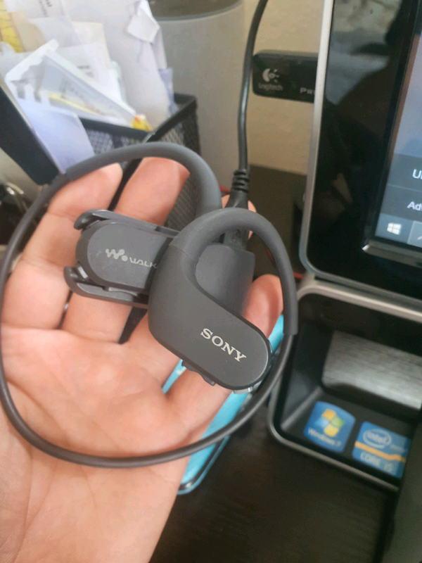 Sony headphones Walkman to swimming bcrnwws410 in Palmers Green