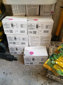 Bevelled edge tiles corners