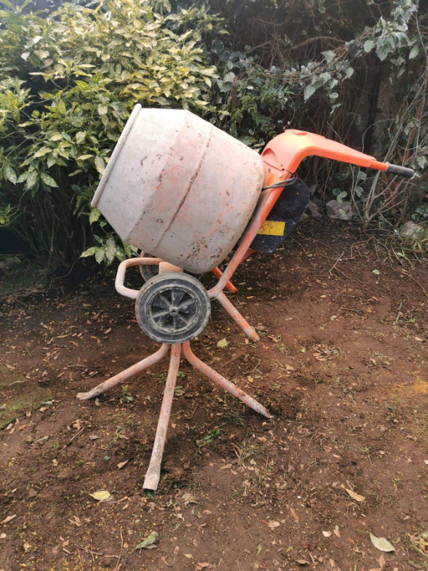 Belle concrete mixer minimix 150 in Heathrow, London Gumtree