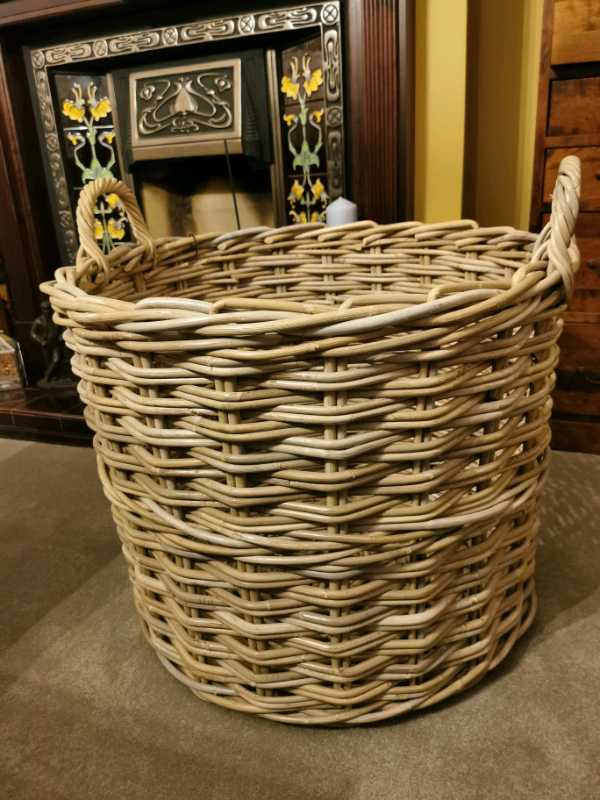 EXTRA LARGE WOVEN CANE BASKET. IDEAL FOR LOGS, CHRISTMAS TREE, STORAGE