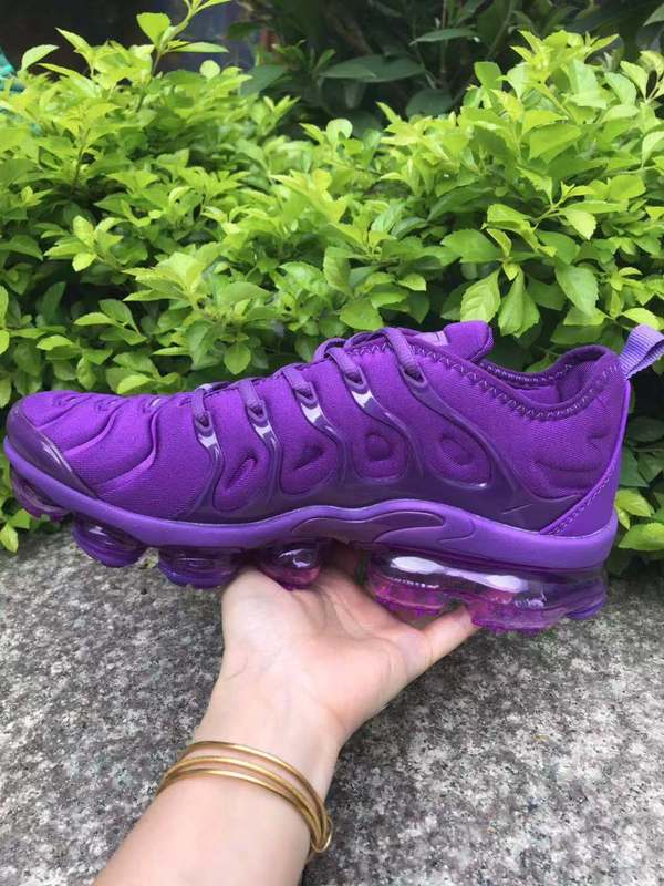 Fuschia vapormax best sale