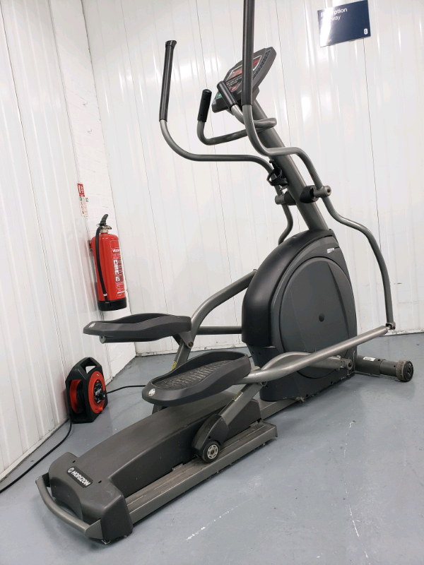 FREE DELIVERY Horizon E4000 elliptical Cross trainer in Bristol
