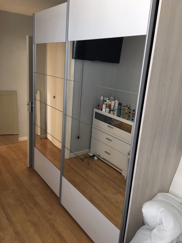 Italian High Gloss White Wardrobe With 2 Doors Mirror Sliding