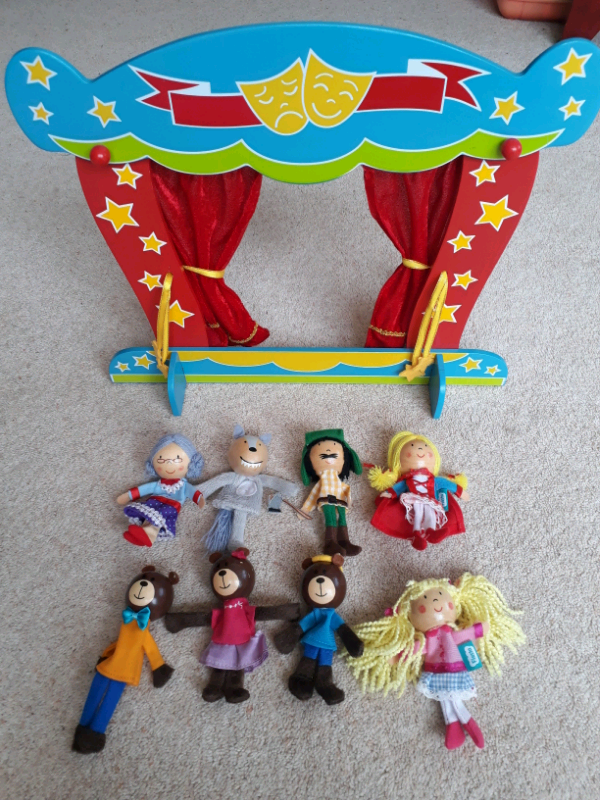 Fiesta Crafts Finger Puppet Theatre And 8 puppets in Esher, Surrey