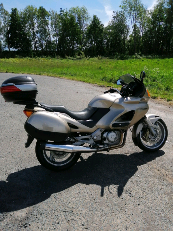Honda deauville пластик