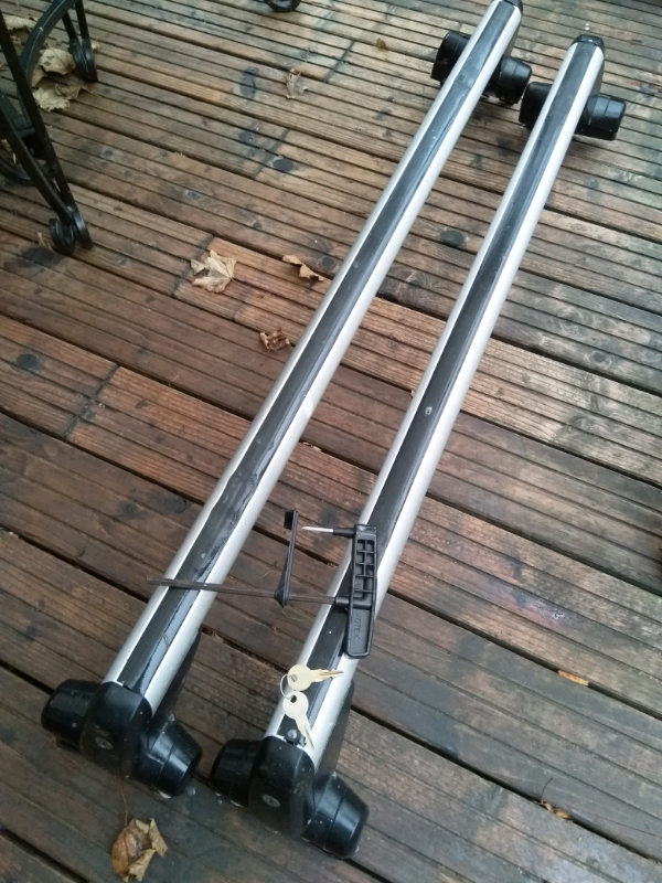 VW GOLF/BORA MK4 GENUINE ROOF BARS in Leyburn, North Yorkshire Gumtree