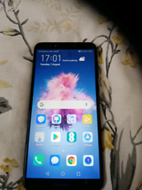 Huawei p smart mobile phone