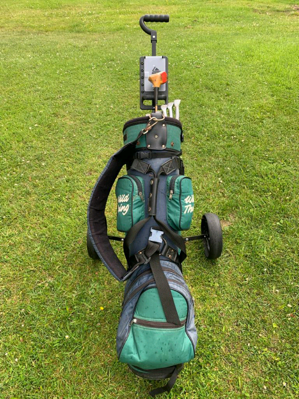 Full set of golf clubs (dynatour) in Londonderry, County Londonderry