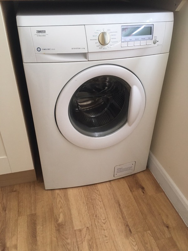 Zanussi timeline 1600 washing machine in StokeonTrent