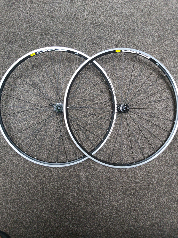 700c rim in inches