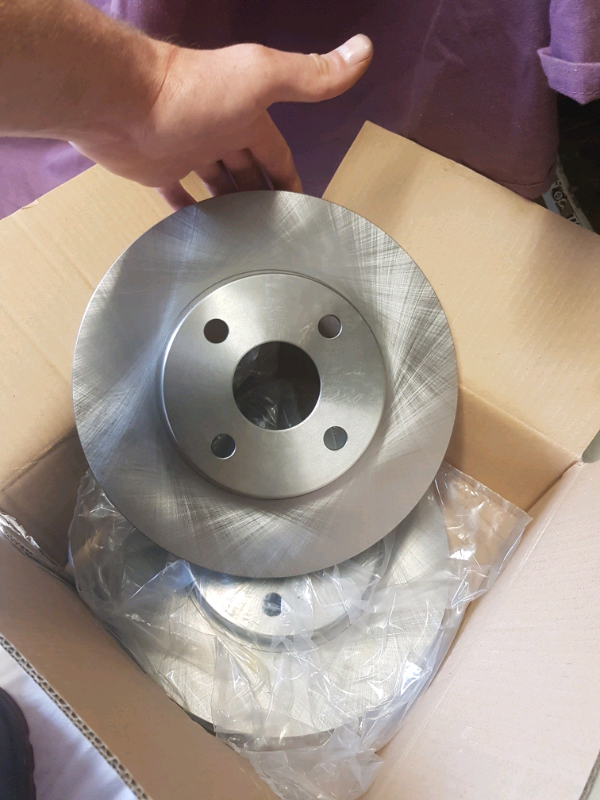 TOYOTA COROLLA front vented brake discs new condition in Newcastle