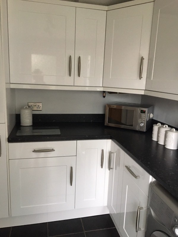 MAGNET WHITE GLOSS KITCHEN DOORS ONLY | in Darlington ...