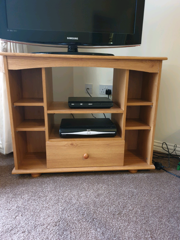 Solid pine TV stand in Littleover, Derbyshire Gumtree