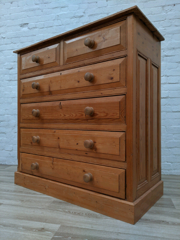 Large Reclaimed Pine Chest Of Drawers Delivery Available