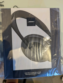 BRAND NEW - Bose 700 Noise Cancelling Headphones