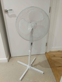 NEW SILVERCREST 20 LITER DEHUMIDIFIER | in Hounslow, London NEW SILVERCREST 20 LITER DEHUMIDIFIER | in Hounslow, London