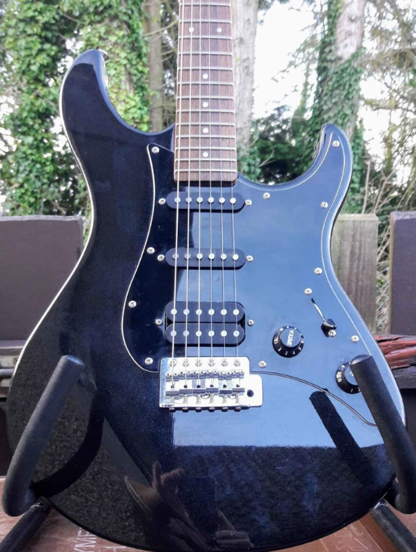 Yamaha EG112 Electric Guitar in Portglenone, County Antrim Gumtree