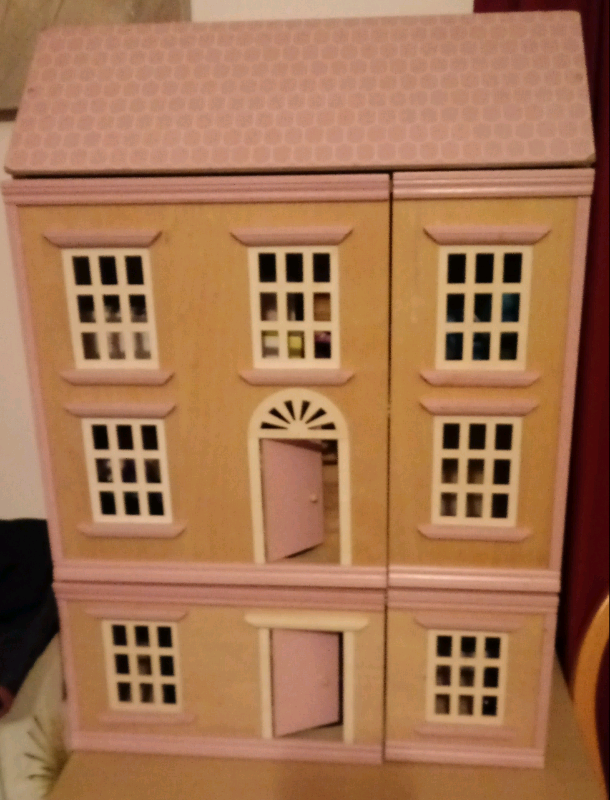 Three storey townhouse dolls house. in Edinburgh Gumtree