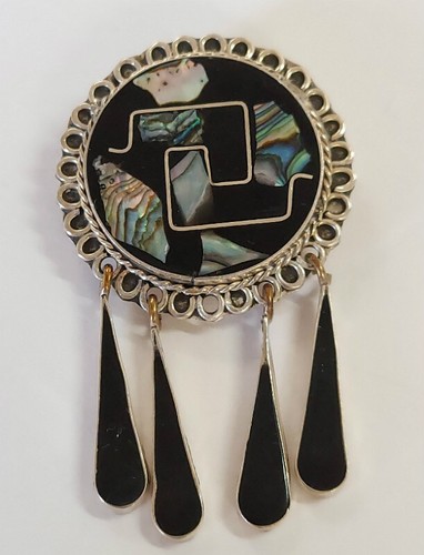 Estate Jewelry TC-43 Onyx Mother Of Pearl .925 Sterling Silver Pendant 1 5/8