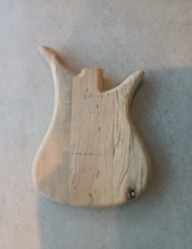 Solid wood guitar/bass body