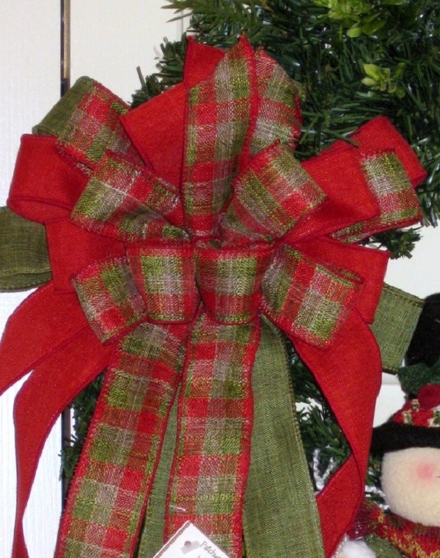 CHRISTMAS PLAID WIRED BOW WREATH SWAG GARLAND MAIL BOX FENCE POST # 49