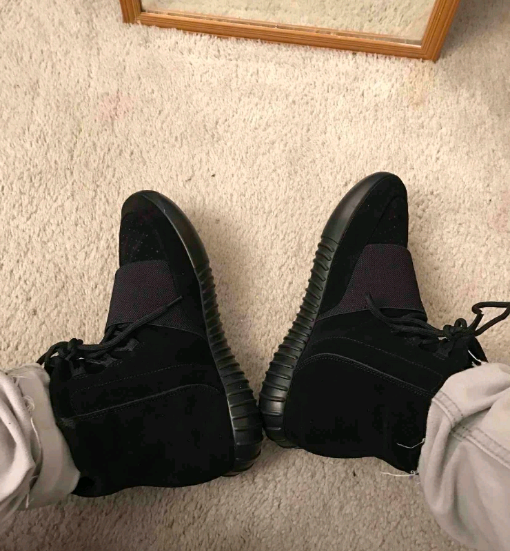 Acheter Adidas Yeezy Boost 750 Black Précommande Yeezy