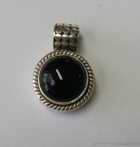 ESTATE PRICED TO SELL INDONESIA JEWELRY BEAUTIFUL STERLING SILVER ONYX PENDANT
