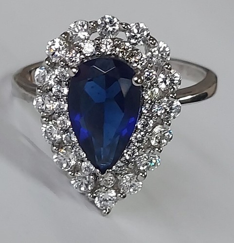 Estate Jewelry Stauer Beautiful CZ .925 Sterling Silver Ring Size 8