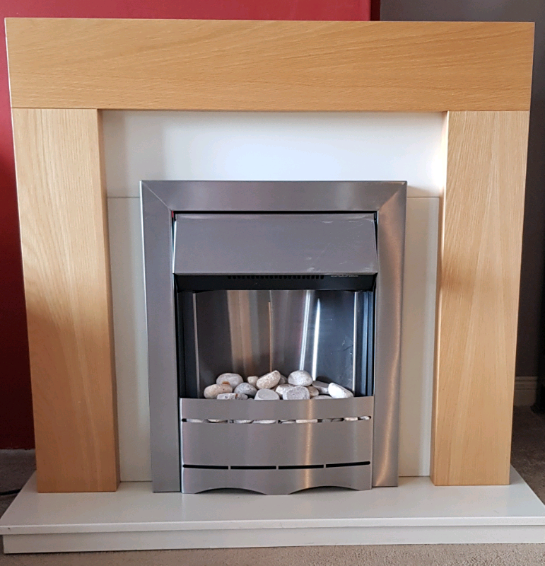 Electric fireplace in Dunfermline, Fife Gumtree