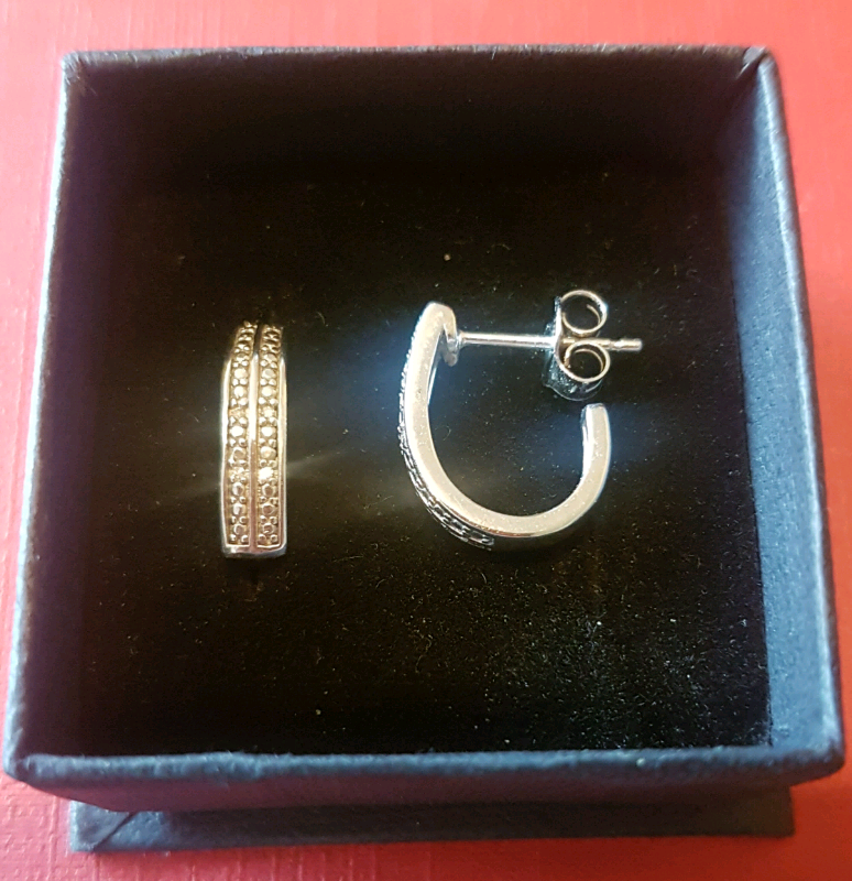 Woman's H.SAMUEL Silver & Diamond Claw Hoop Earrings in Bangor
