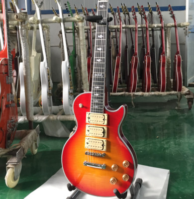 Custom Electric Guitar CS Flamed Maple Top ACE Frehley Signature Guitar