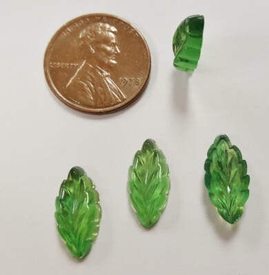 12 Vintage Emerald Green Acrylic Leaf 15mm Flat Back Leaves Cabochon Cameos J120