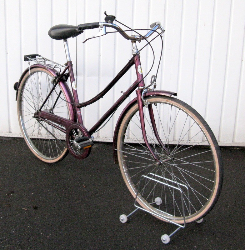 Marlboro Classic Ladies Bicycle, 3spd, 26" wheels. in Taunton