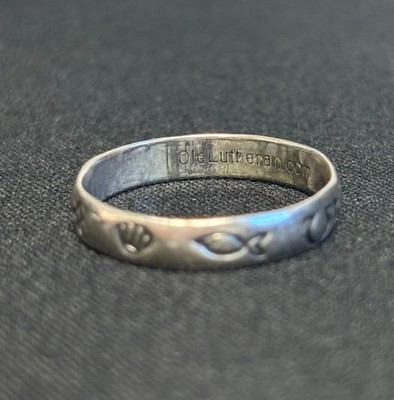 Thin SMALL design .925 Sterling Silver Ring Size 8.5