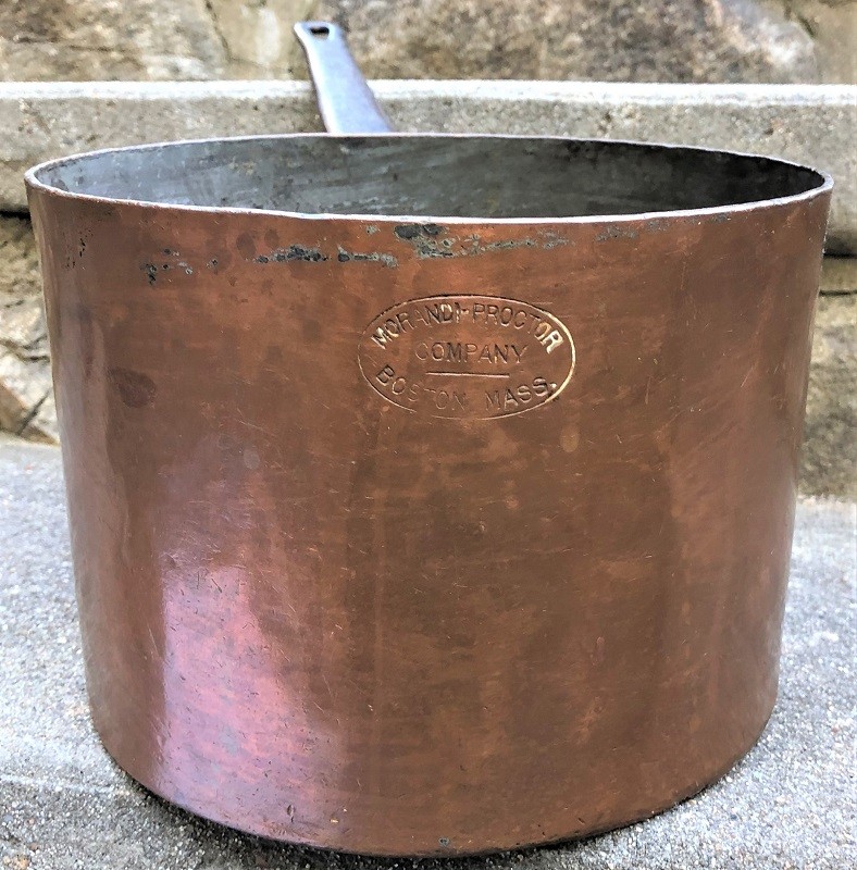 ANTIQUE AMERICAN CAST IRON HANDLED COPPER POT SIGNED MORANDI-PROCTOR BOSTON MASS