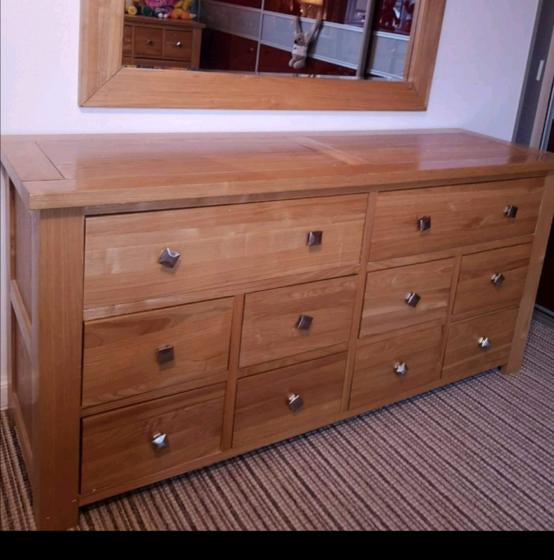 2 solid oak chests of drawers in Londonderry, County Londonderry