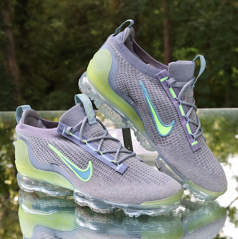 靴 NIKE AIR VAPORMAX Nike Air VaporMax Plus Men's Shoes. Nike.com