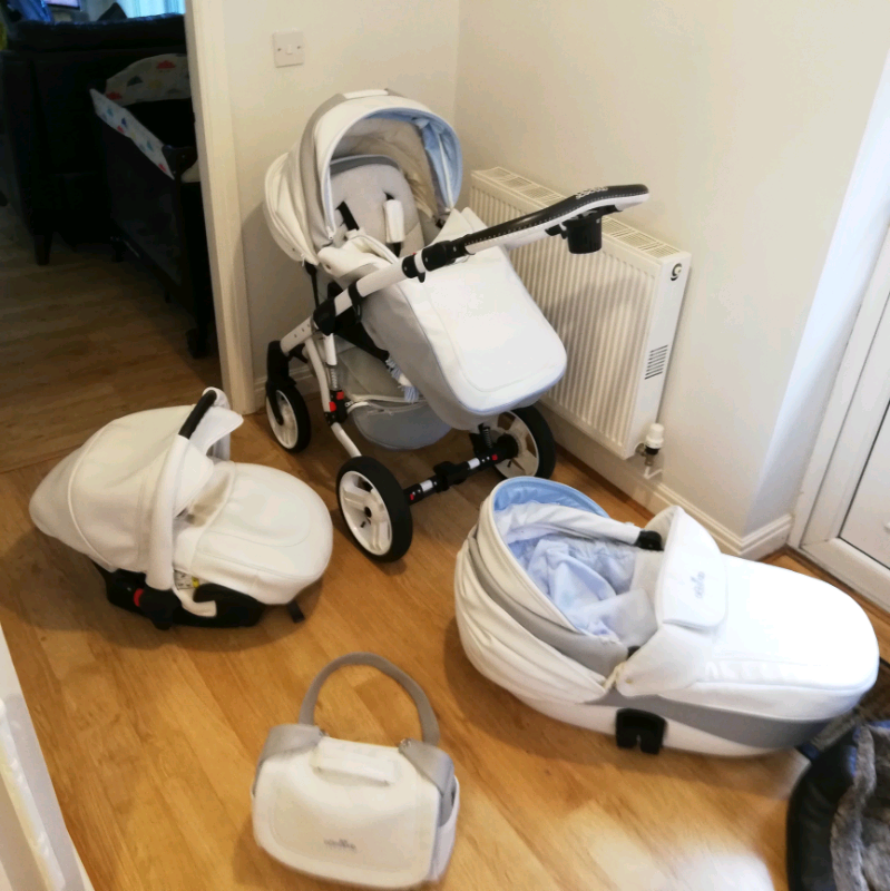 Bebeboo cherub pram sale