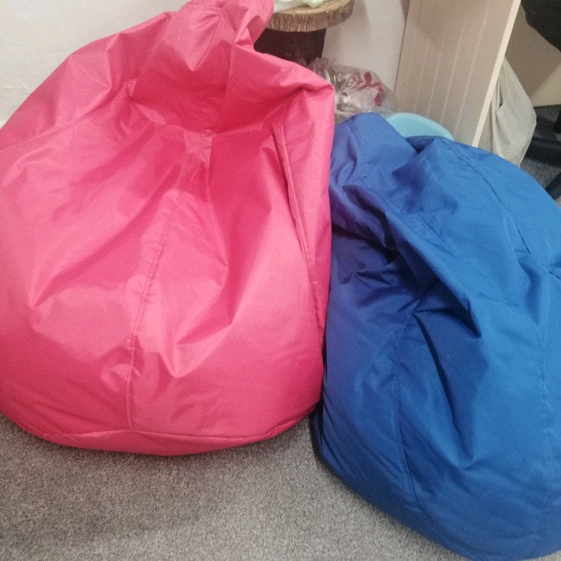 Waterproof Outdoor bean bags in Pontypridd, Rhondda Cynon Taf Gumtree