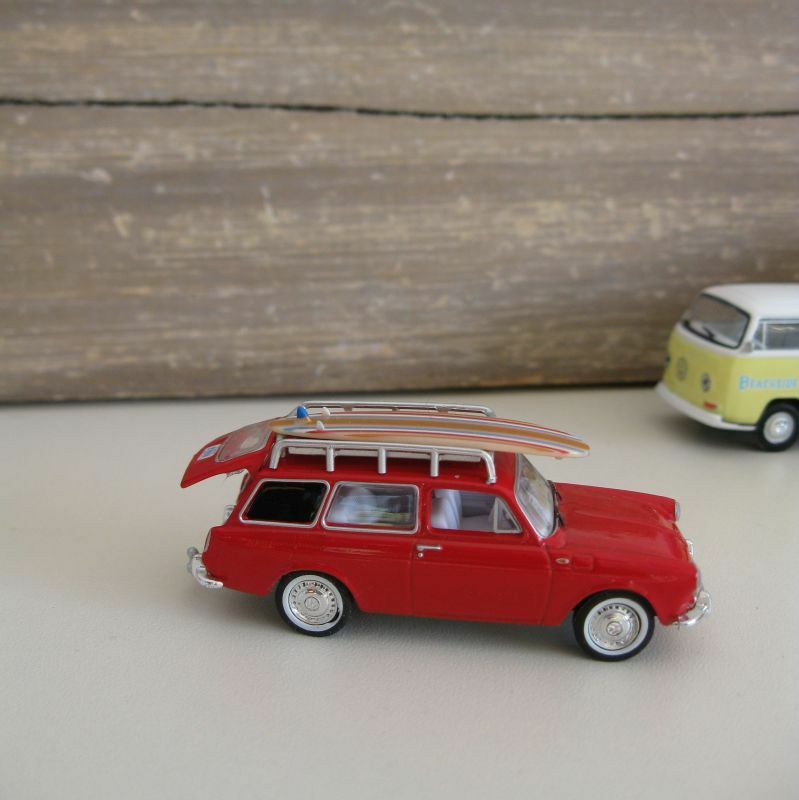 1962 VW Type 3 Squareback Variant  Roof Rack + Surfboards ** Greenlight 1:64 OVP