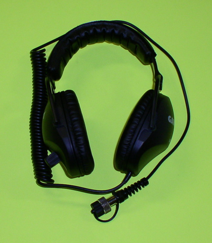 Garrett Metal Detector AT PRO with MS-2 Headphones  * Fast Free Shipping