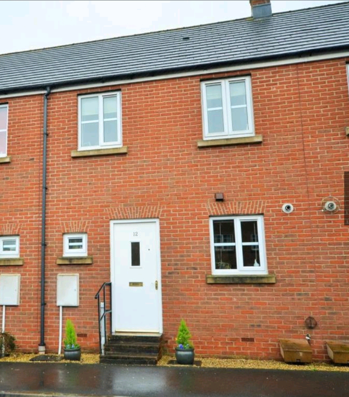 2 bed house to let in Gillingham, Dorset in Gillingham, Dorset Gumtree