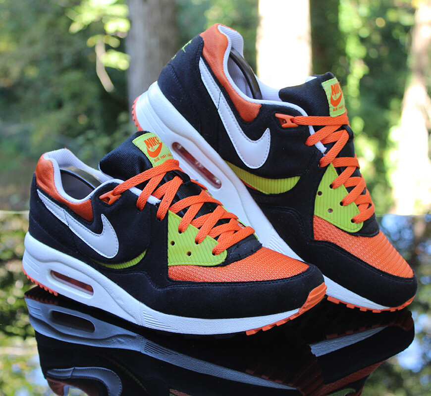 Nike Air Max Light 2007 Men's Size 10 Black Green Orange