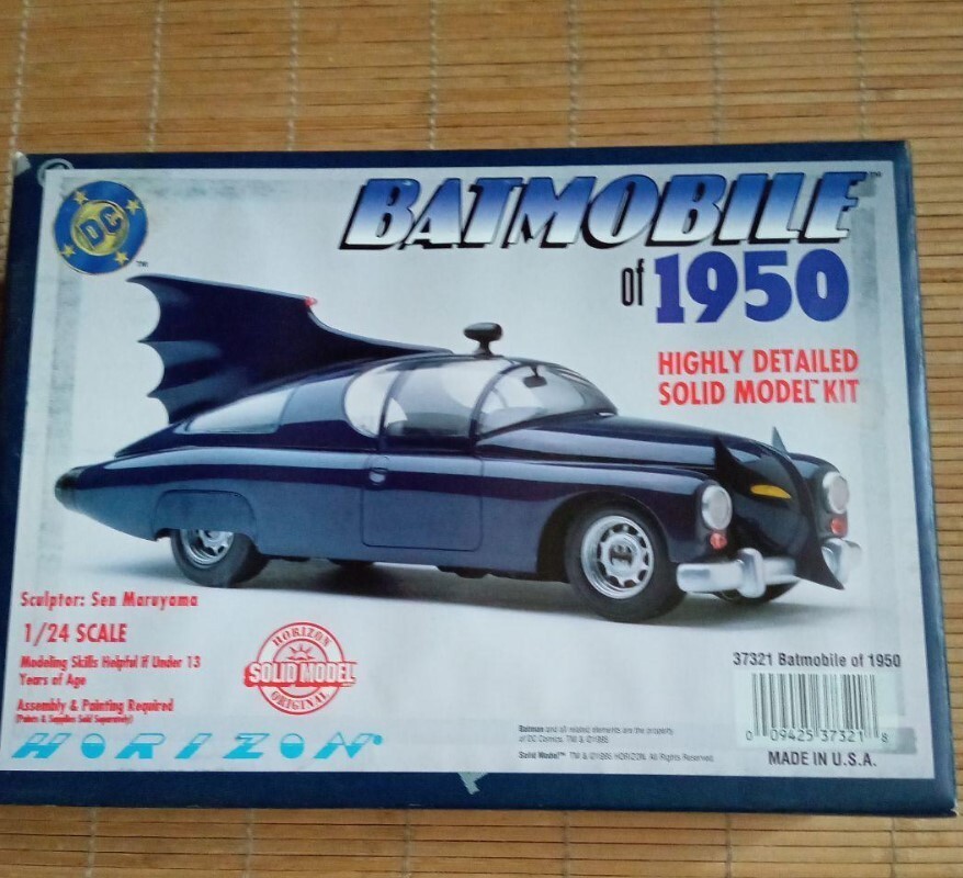 ホライゾン　1/24 バットモービル　1950 Horizon Solid Model DC Batmobile of 1950 1/24 Resin Model