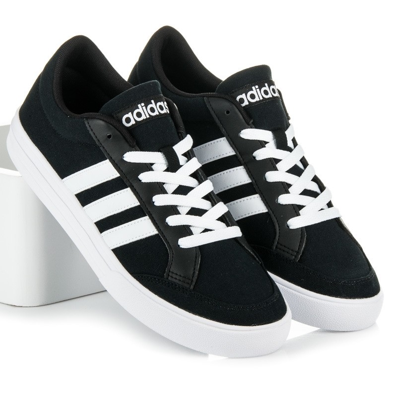 aw3890 adidas