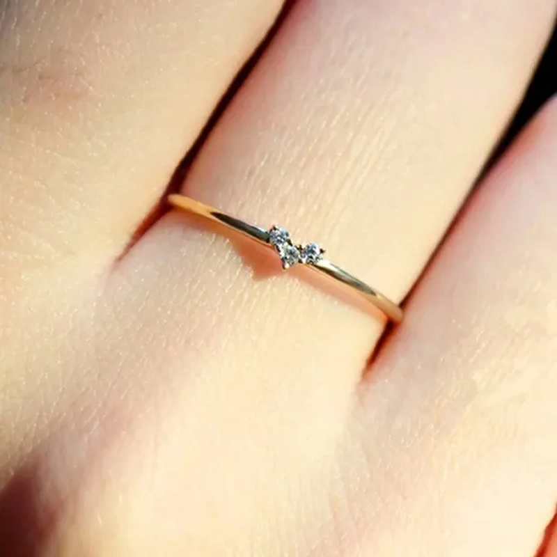 Tiny Love Heart Diamond Pieces of Exquisite Small Fresh Style Ladies Engagement Ring Jewelry Gifts