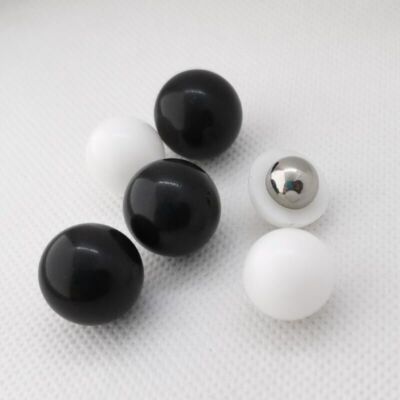 100 X Paintballs  .43 Cal 2.0 Grams PVC  W Ball Bearing White